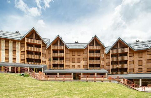 La gran plaza de candanchu - Photo 19