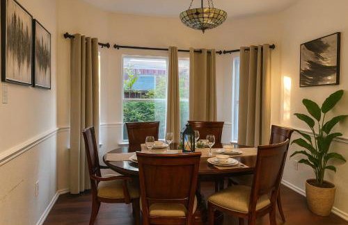 Spacious homequiet neighborhood nr downtown - Foto 9