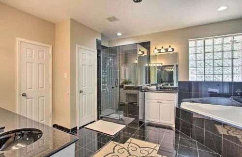 Heated Pool, Pool Table, Hot Tub, Home Theatre, Guest House, Basketball Court, Sleeps-20 - Foto 9