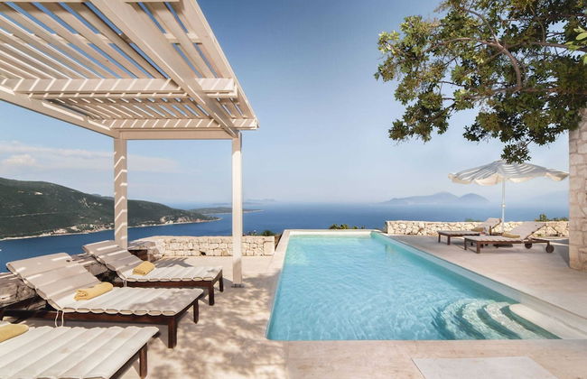 Luxurious Villa in Vasiliki with Swimming Pool & Hot Tub - Foto 20