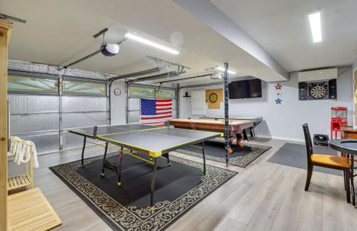 Hot Tub and Game Room Retreat Near Camelback - Foto 32