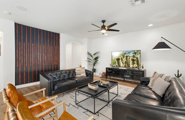 The Cardinal Walk to Stadium Pool Spa Sportcourt - Foto 10