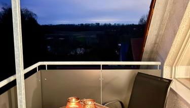 Klimatisierte Dachgeschoss-Oase mit 3 Schlafzimmern, Blick & Komfort - Foto 2