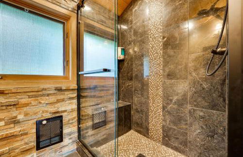 Spacious Packwood Cabin with Hot Tub - Near River - Foto 23