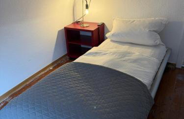 Ferienhaus für Familientreffen mit großem Garten, Parkplätzen - Foto 11