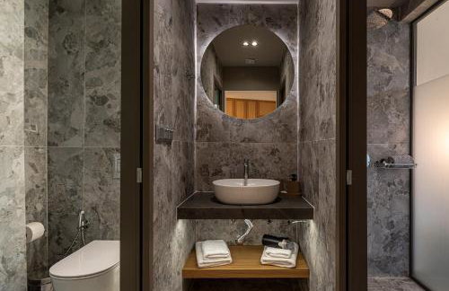 Elpis Studio Apartments - Photo 17