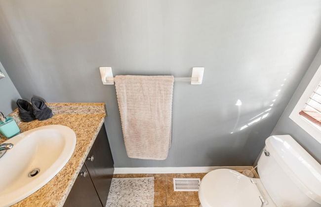 Unique Townhome Private HOT TUB Gym Sauna BBQ Playground Garage - Foto 10