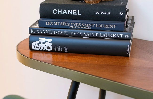 Art Deco Style Studio in the Heart of Bruges - Photo 12