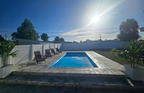 Heated Pool Home 10 miles Beach 3 miles IMG - Foto 5