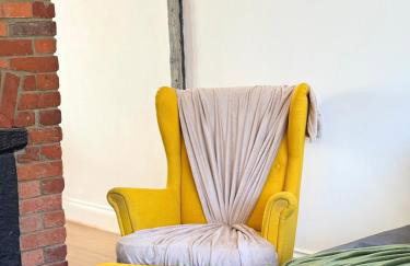 New Spacious 4 Bedrooms 5 Beds House Sleeps 8! - Foto 19