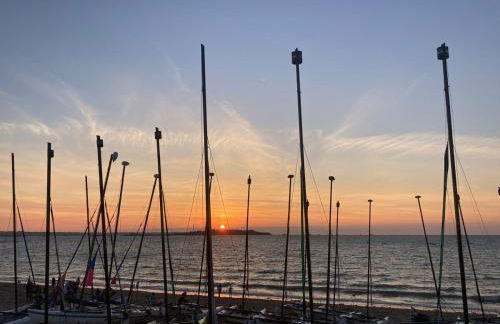 Maison rénovée en centre-ville, à 5 min des plages - Foto 70