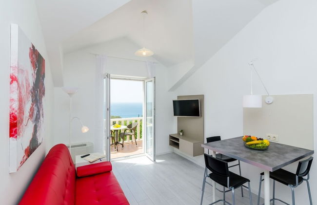 Villa Bouganvillea - sea View & Garden - A4 Premium - Photo 5