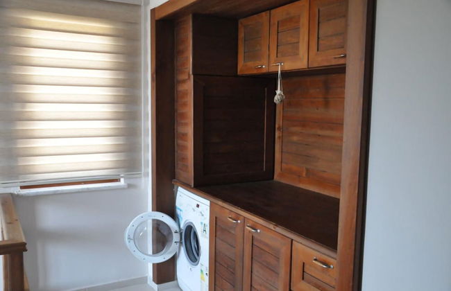 Beautiful 4-bed Villa Private Pools - Photo 12