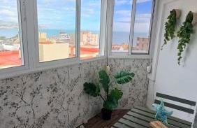 Moderno estudio con vistas al mar - Foto 1