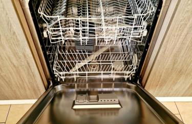 ZERO DISTANCE - Bernina Train Station - Foto 12