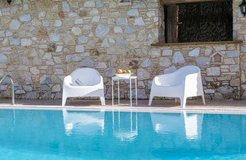 Phoceus Poolfront Grande Villa - Foto 12