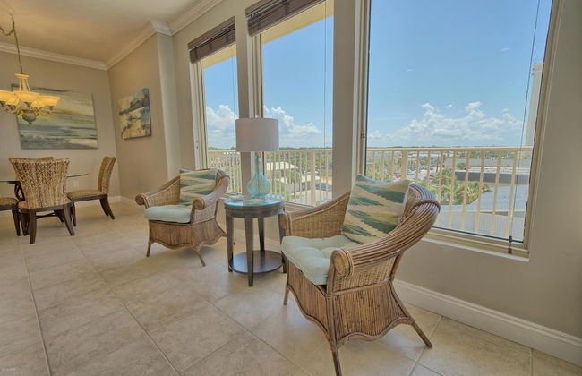 Cozy Condominium with Astonishing View from Spacious Balcony - Unit 0401 by RedAwning - Foto 34