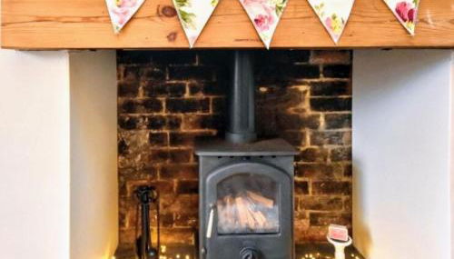 Charming country cottage at a Victorian Station - Foto 3