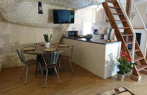 Les Gîtes des Châteaux, gîtes troglodytiques - Foto 52