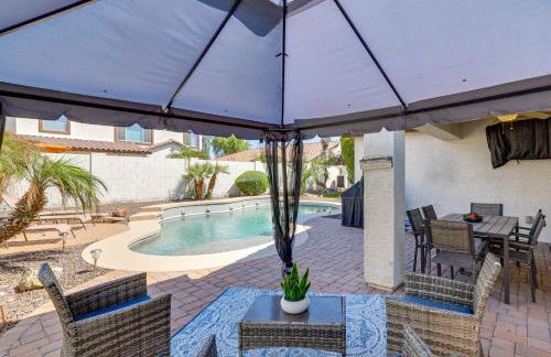 4 Mi to Luke AFB Family Home with Pool and Hot Tub - Foto 22