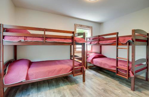 Wooded Hancock Home Near Ski and Snowmobile Trails! - Foto 20