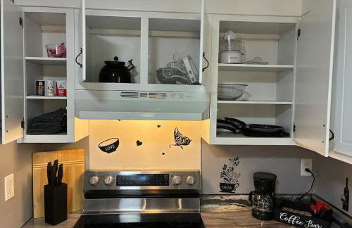 Modern 3BR 2 bathroom Near High Point University & Market Sleeps 6 - Foto 12