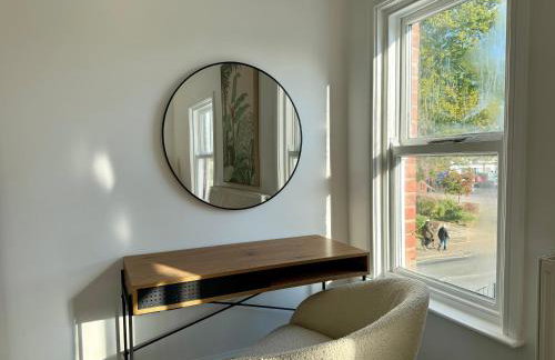 3 bed flat in Holmes Chapel Harry Styles village - Foto 8