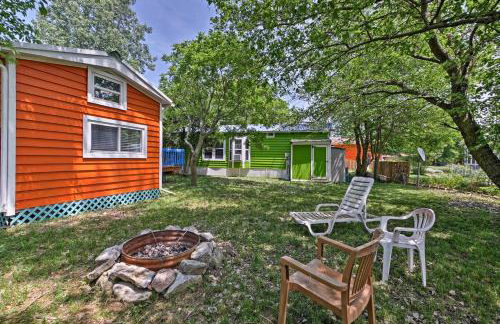 Middle Bass Island Escape Resort Pool and Bar! - Foto 17