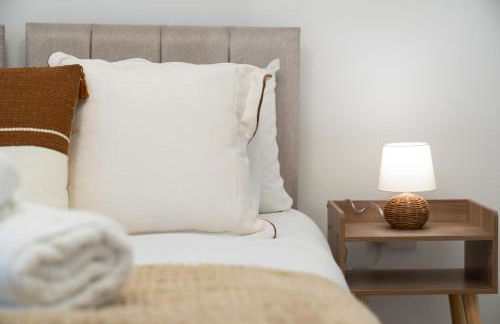 2 Bed Flat in Woking Central - Foto 29