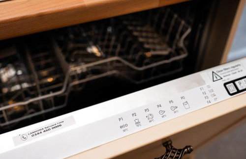 Luxury large home - Parking - Garden - Sleeps 6 - Foto 37