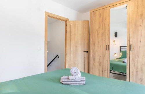 Sol y Sombra - Photo 13