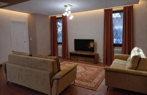 Corina's Place Bologna Home - Photo 17