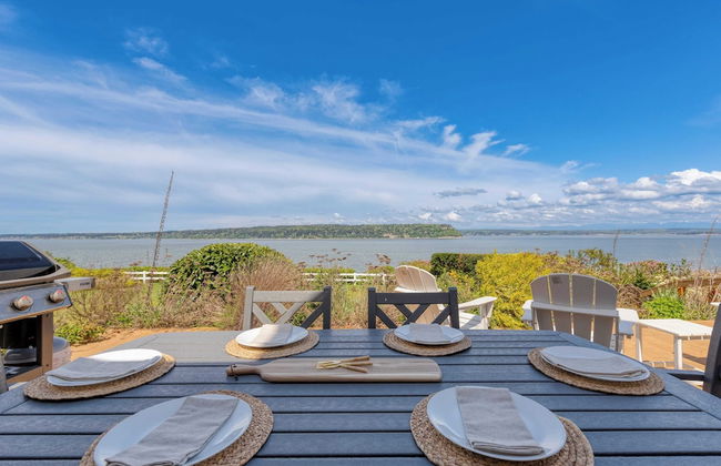 Colonial Bluff House Above the Sea by Avantstay - Foto 37