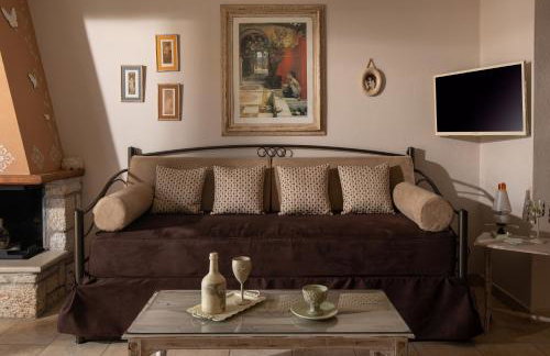 Antique Apartment - Photo 6