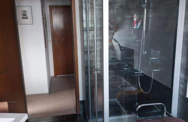 Schöne Dachwohnung - Foto 10