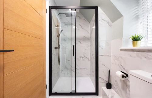 8 The Royal Serviced Apartments ,Harwich, One Bed Parking, Fast Wifi, Space Apartments - Foto 29