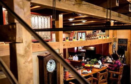 Gorgeous Green Mountains Vacation Rental with a Pool in Manchester, Vermont - Foto 21