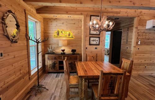 Cozy Cabin Retreat for Your Perfect Getaway - Foto 13