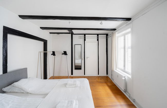 Charming City Apartment w 2-bedrooms - Foto 1