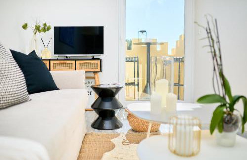 Piece of Heaven with a Million dollar View - Foto 14