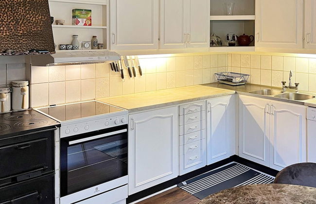 6 Person Holiday Home in Grangesberg - Photo 4