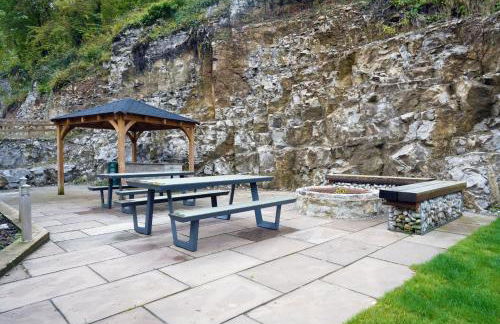 Rock Mill Studio Apartment 9 - Photo 28