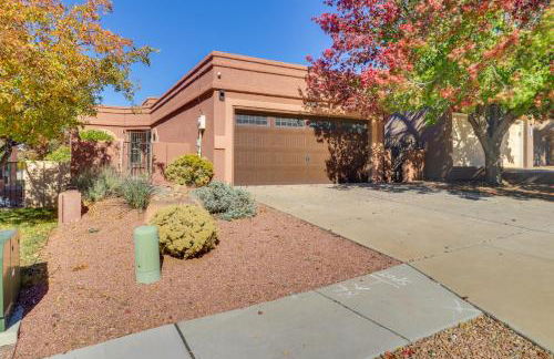 Covered Patio and Private Yard Albuquerque Retreat - Foto 24