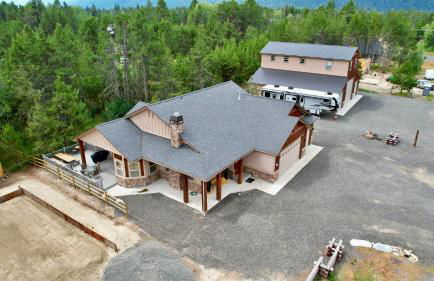 New! Black Bear Inn - Pet friendly - trailer parking - walk to lake - rustic - Foto 32