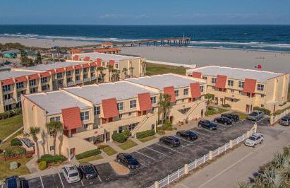 Beautiful Ocean Side 2 Bedroom Condo with Pool - Foto 54