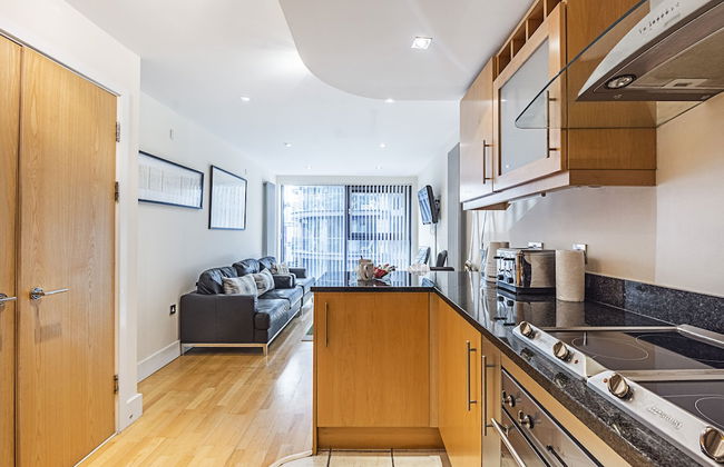 Canary Wharf Luxury Apartments - Photo 55