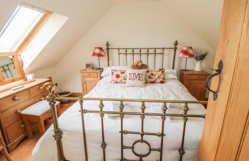 The Cow Barn - Photo 9