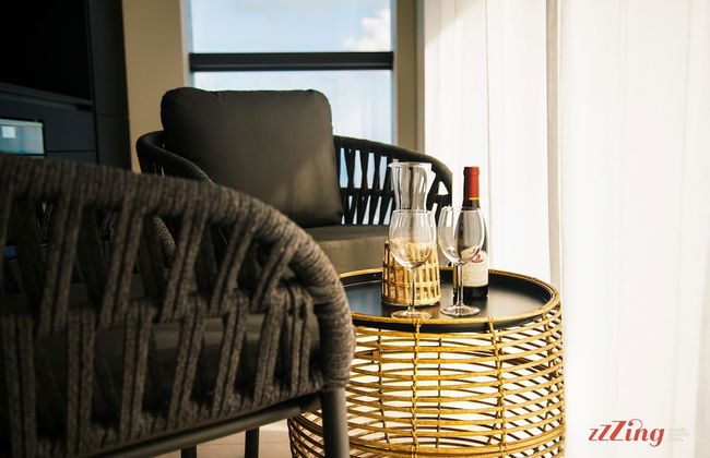 Your Luxury Retreat at Mercury Towers - Foto 10