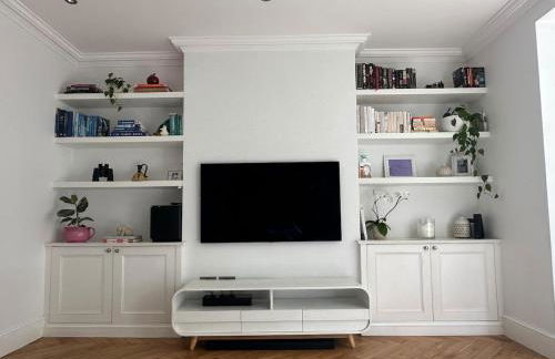 Charming Family Home near Richmond Park - Foto 16