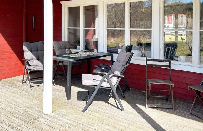 Lakefront Cottage in Torsebo - Foto 21